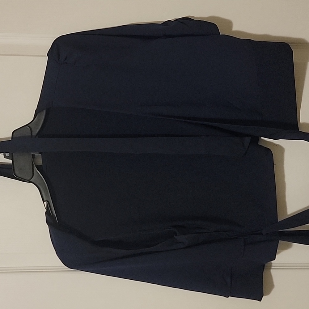 HALARA XL Navy Blue Wrap Shirt. New Without Tag - Picture 5 of 5